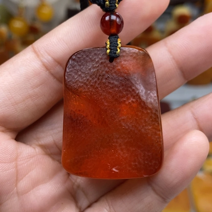 【闪购商品】琥珀颈饰未镶嵌