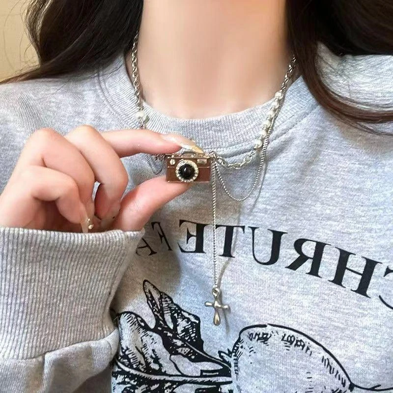 铜合金项链 梅姐饰品24 复古棕色相机项链女卫衣链轻奢小众设计感