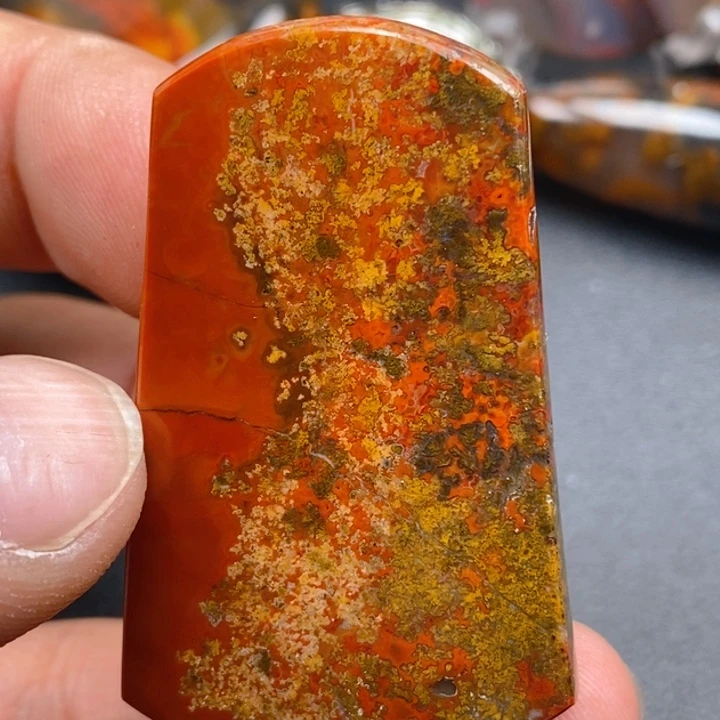 玛瑙/玉髓颈饰未镶嵌大**头