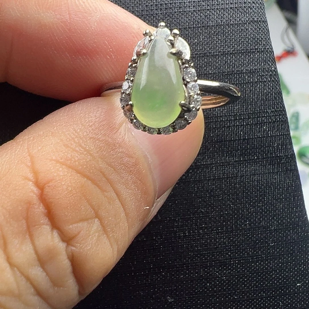 翡翠戒指银S925镶嵌6688