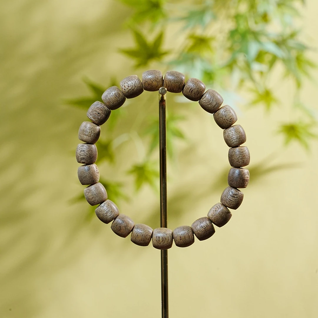 "柬埔寨桶珠单圈沉香手串 0.8*0.8cm 4.27g T251008025  A