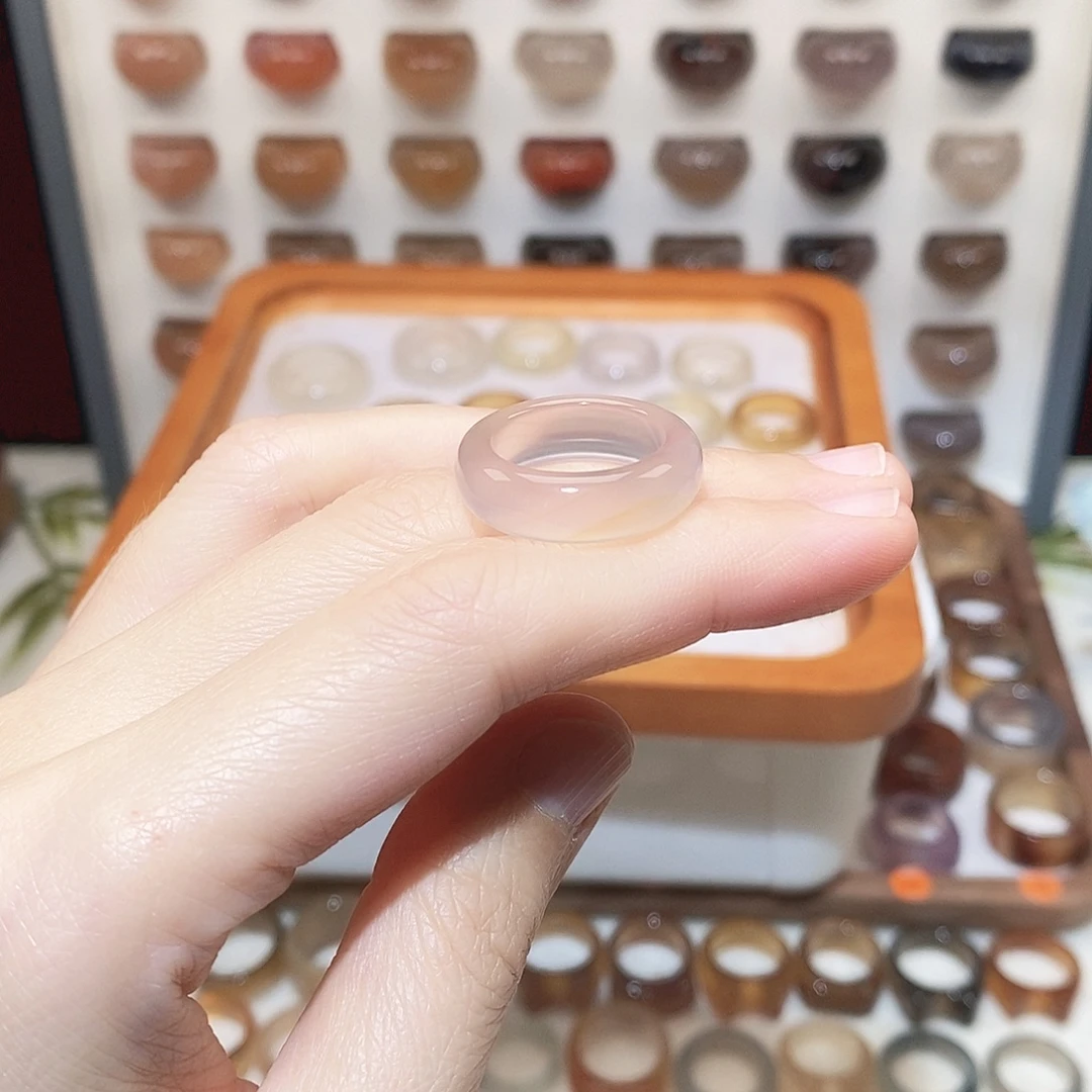 慕***晚玛瑙/玉髓未镶嵌戒指港12