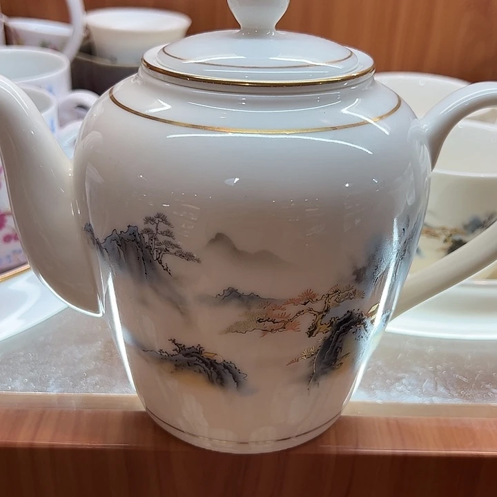 陶瓷茶壶哈哈哈哈哈