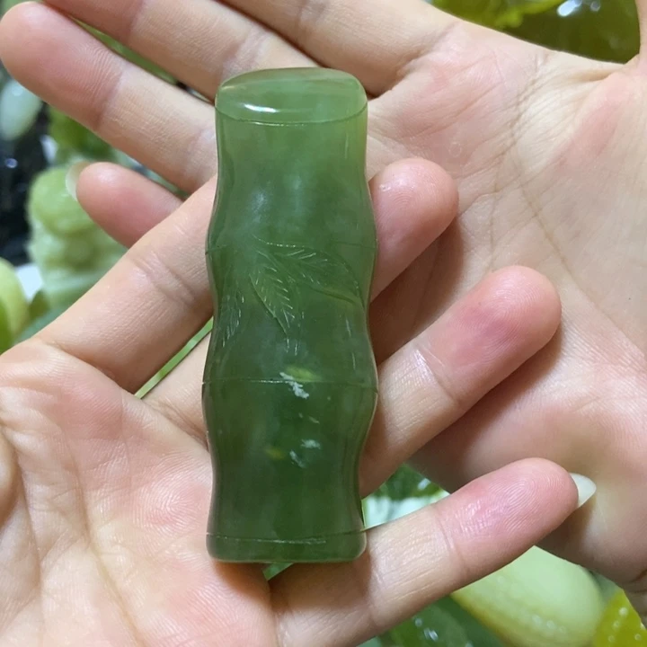 【闪购商品】未镶嵌蛇纹石玉把件