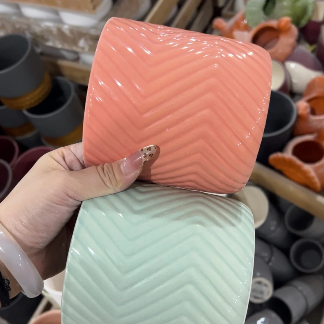 有孔陶瓷花盆，满10米包邮发货