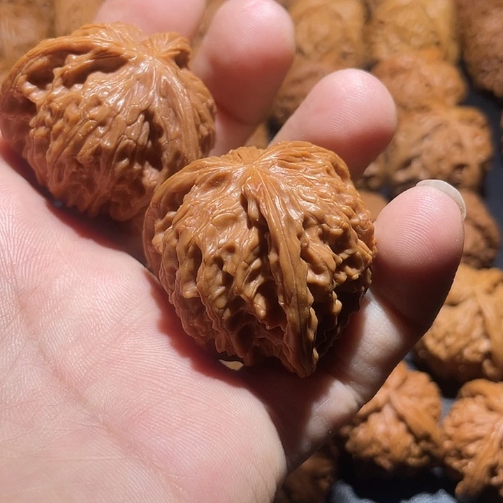 文玩核桃把件逆****言我们都会