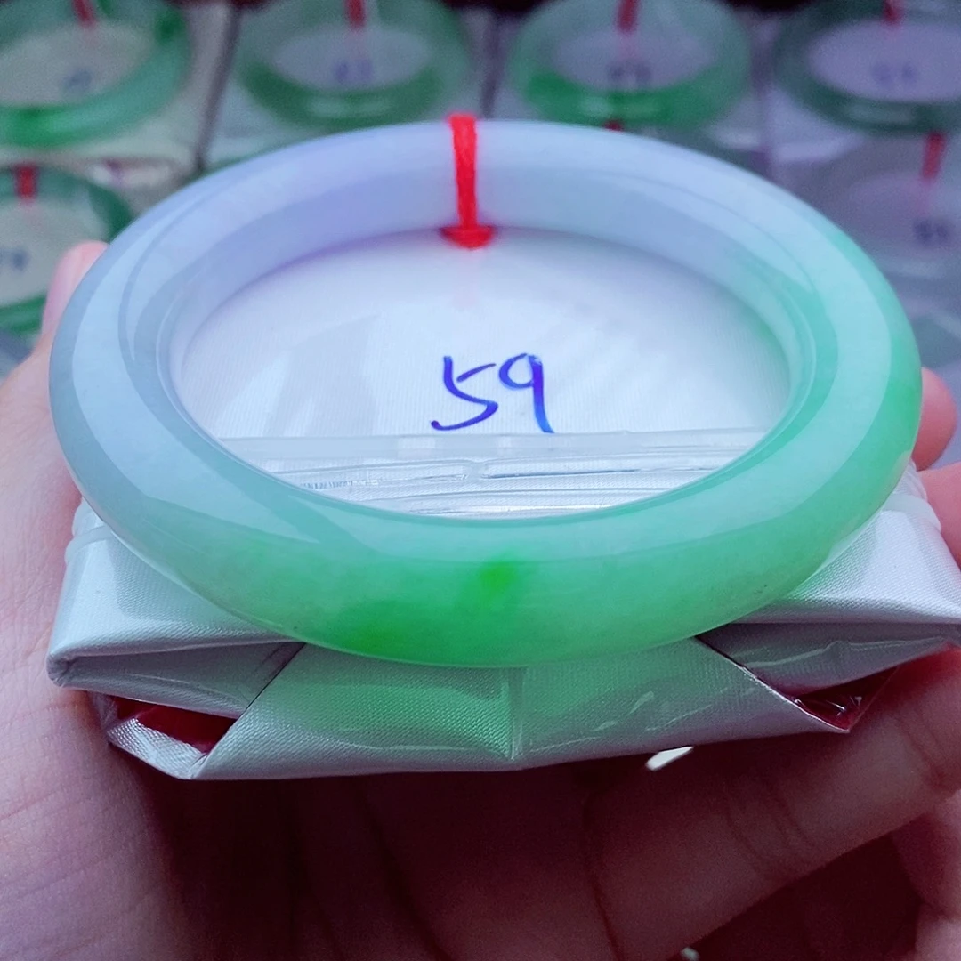 翡翠未镶嵌手镯（圆镯）春带彩 厚装 大胖圆 3号