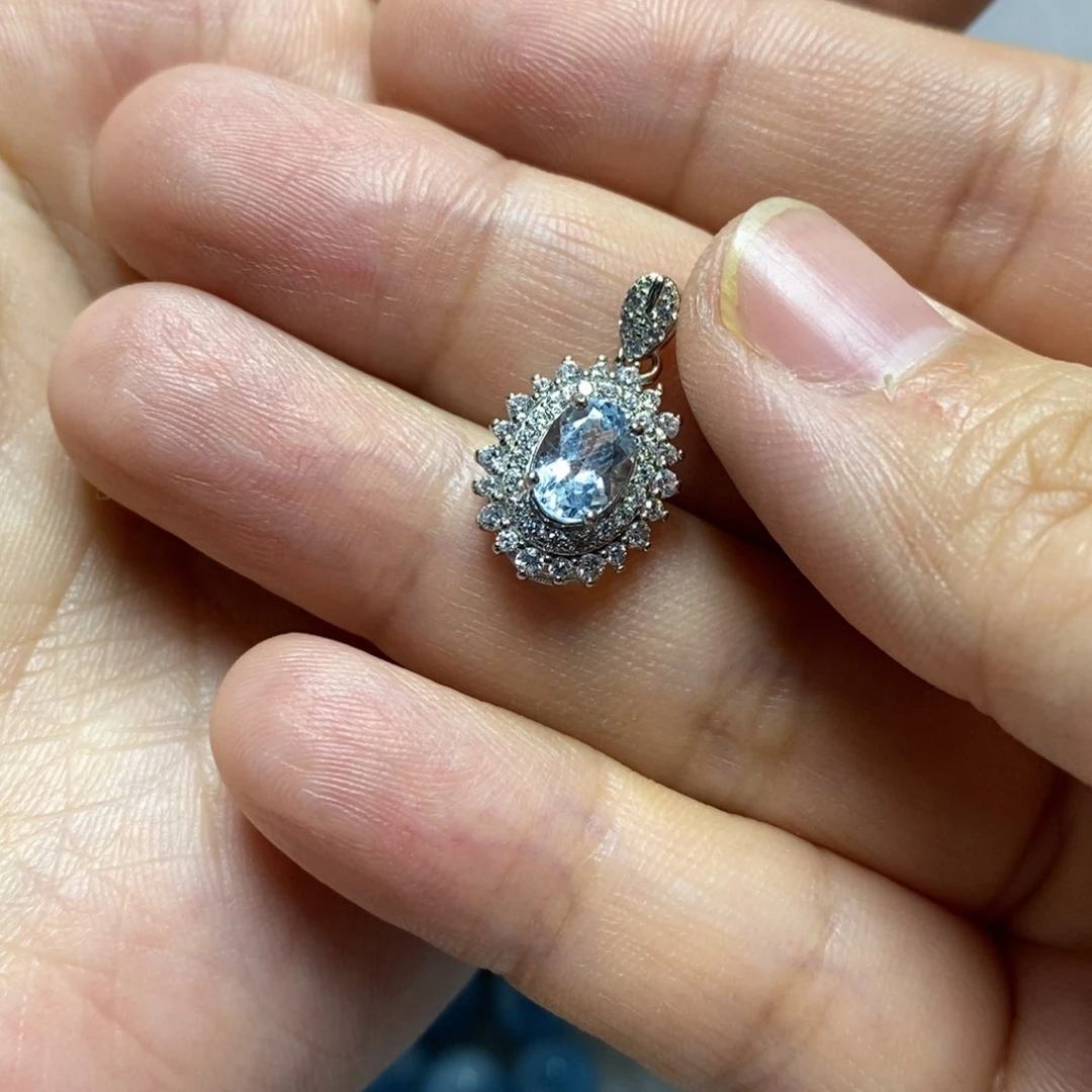 针钠钙石（海纹石）未镶嵌颈饰枝****.