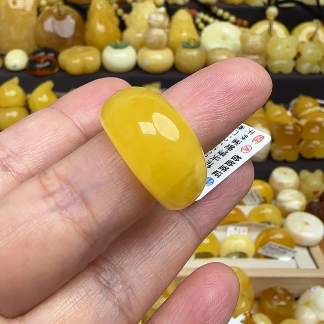 蜜蜡戒圈未镶嵌天然俄料鸡油黄妖花蜜蜡戒圈