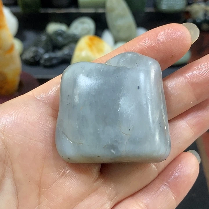 未镶嵌和田玉（糖玉）挂件