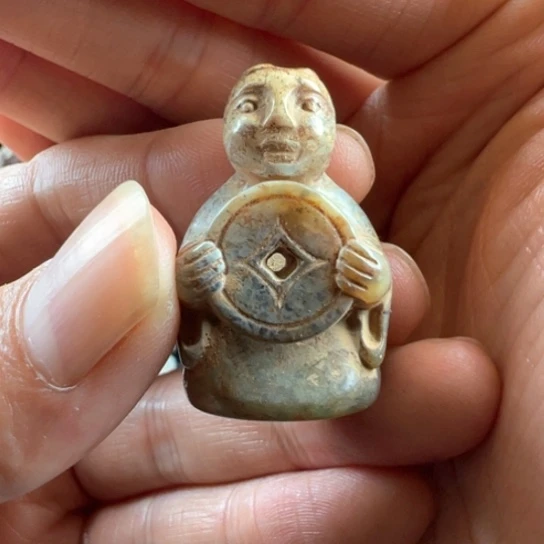 和田玉颈饰未镶嵌大*