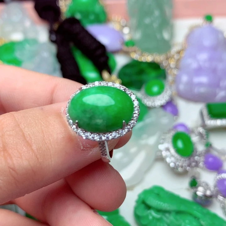 翡翠戒指未镶嵌a货