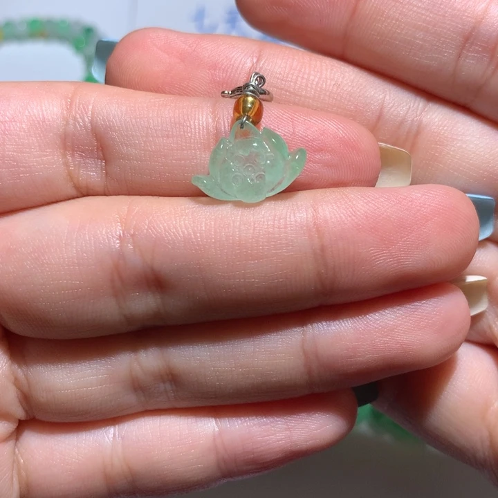 翡翠未镶嵌颈饰无镶嵌