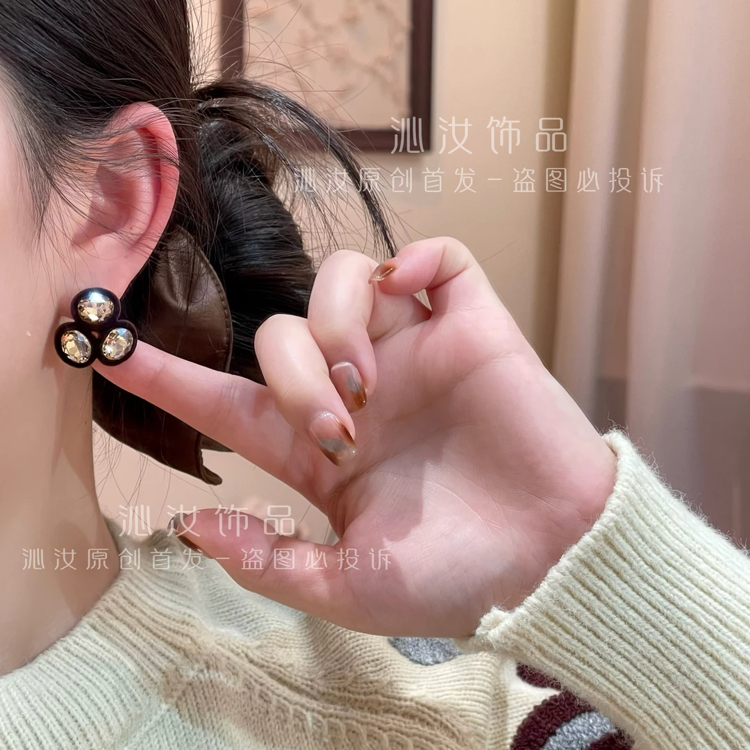 【沁汝饰品】FQ876几何拼接质感耳钉时尚轻奢百搭高级