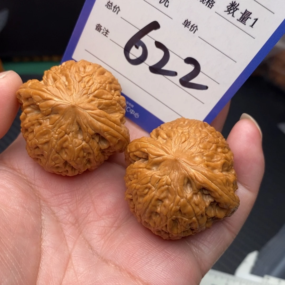 桃核把件铁锤妹妹39mom