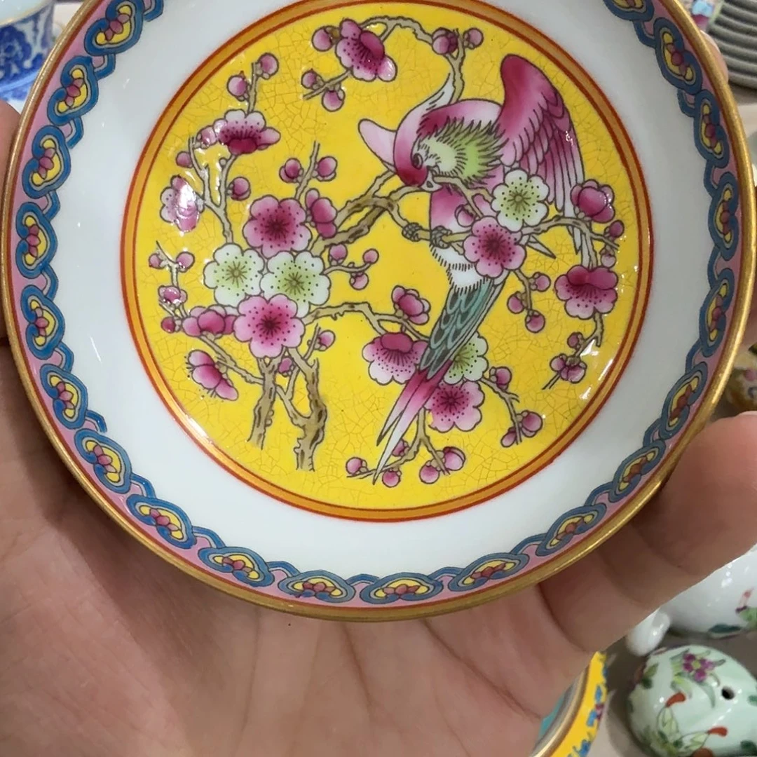 瓷片摆件等方式对该公司采取