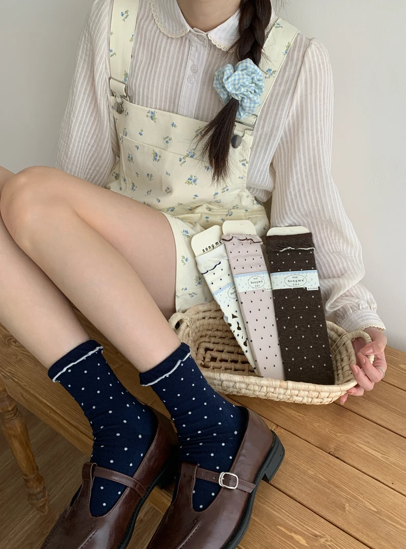 ”波点翻花边“澳棉堆堆袜中筒袜女袜