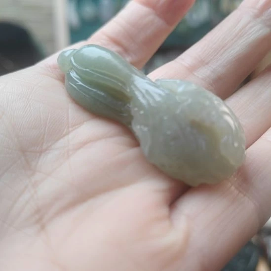 和田玉未镶嵌挂件