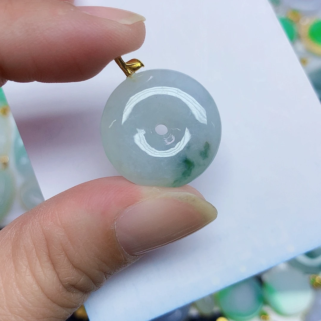 翡翠18K金镶嵌颈饰34635
