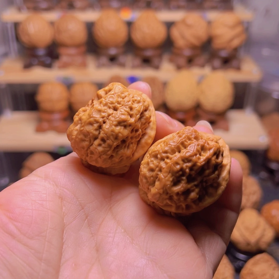 吊坠文玩核桃71w卧龙蟾36尺