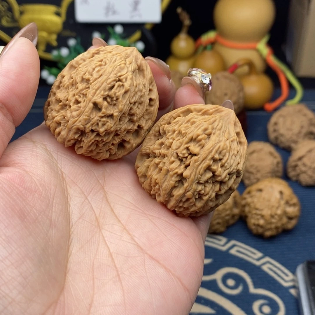 文玩核桃吊坠淋****！涿鹿南疆