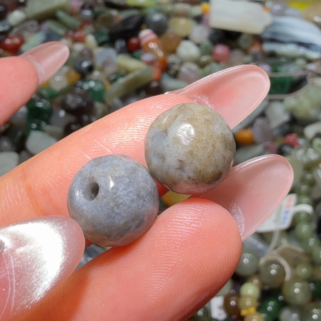 无***果和田玉未镶嵌珠宝半成品