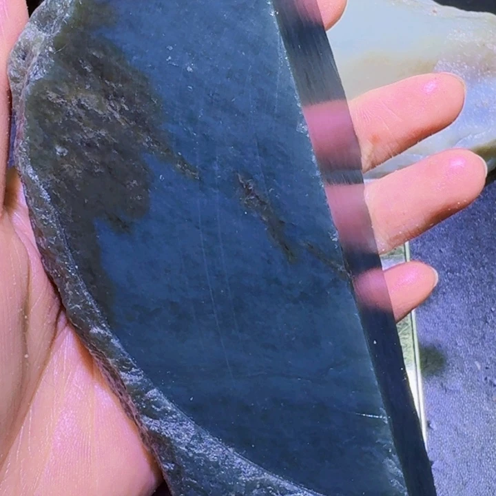 和田玉未镶嵌珠宝半成品