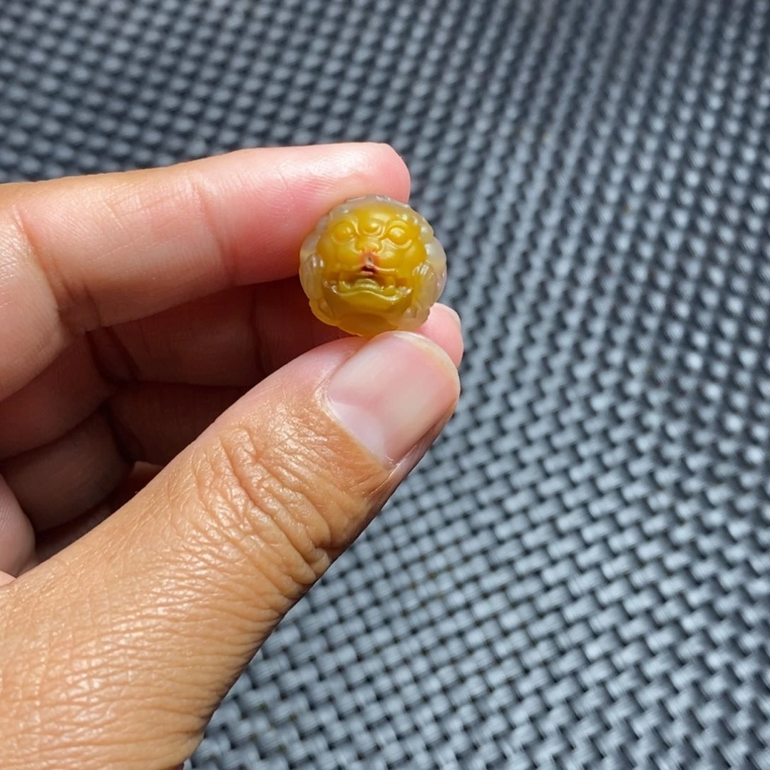 玛瑙/玉髓战国红未镶嵌为****?