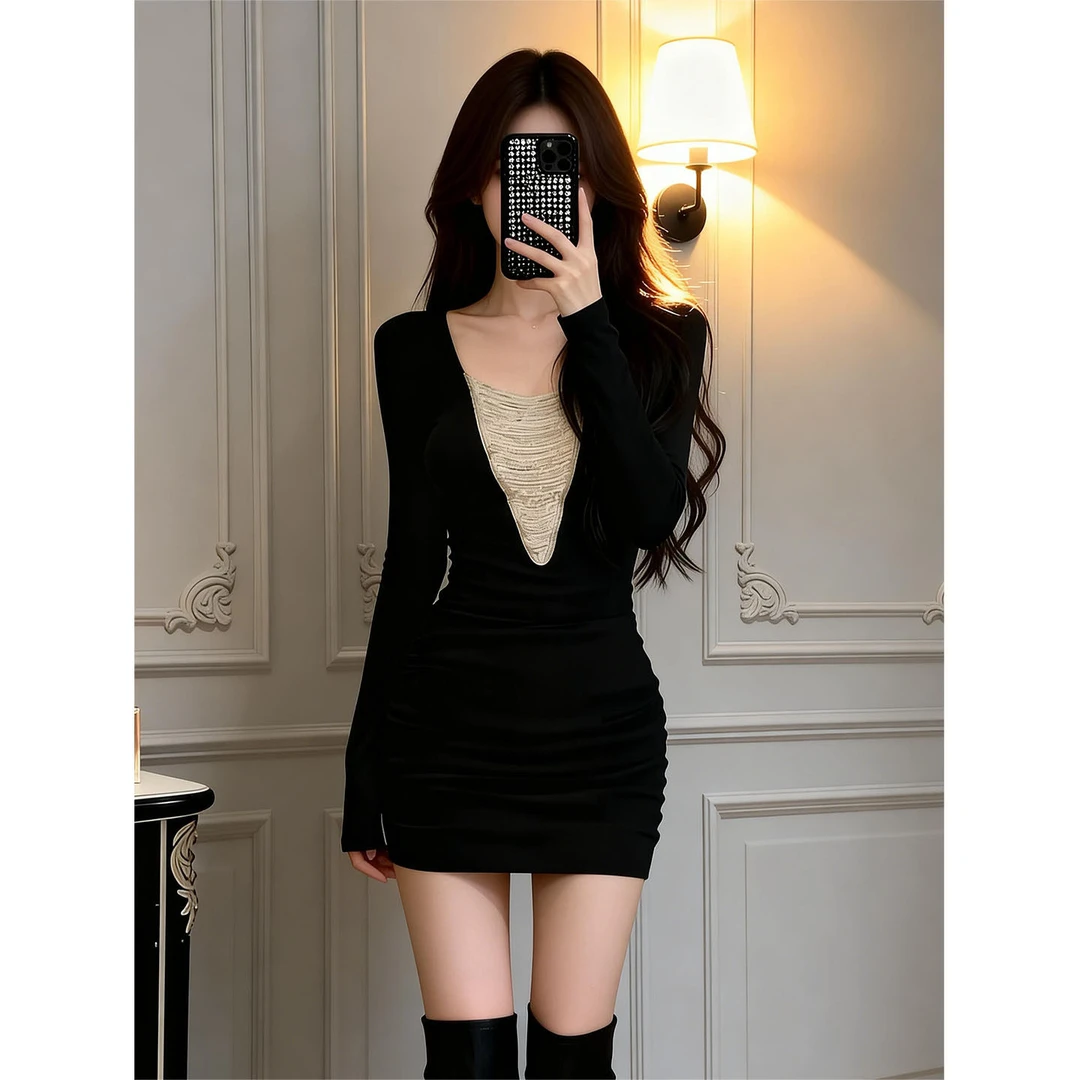 网纱亮片拼接V领长袖包臀短裙女秋冬新款高腰显瘦气质性感连衣裙