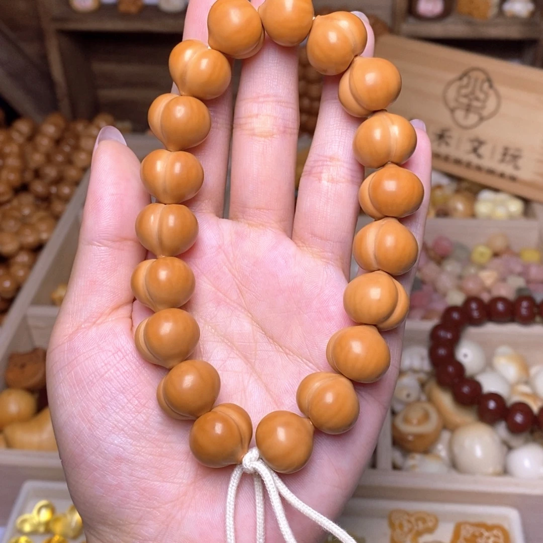 吊坠猴头核桃15柯基肥臀