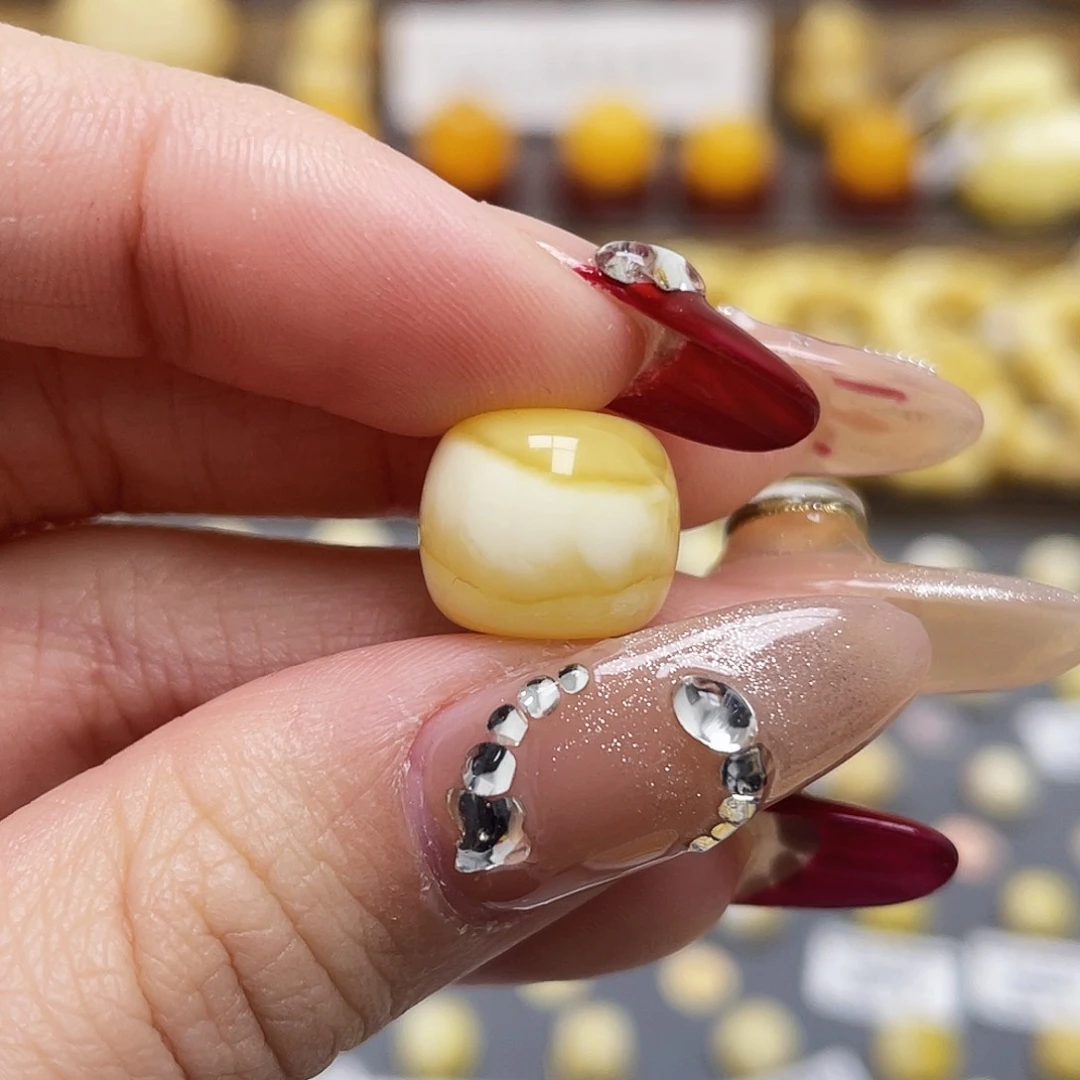 琥珀裸石未镶嵌拿**你蜜蜡老型12.5*11mm