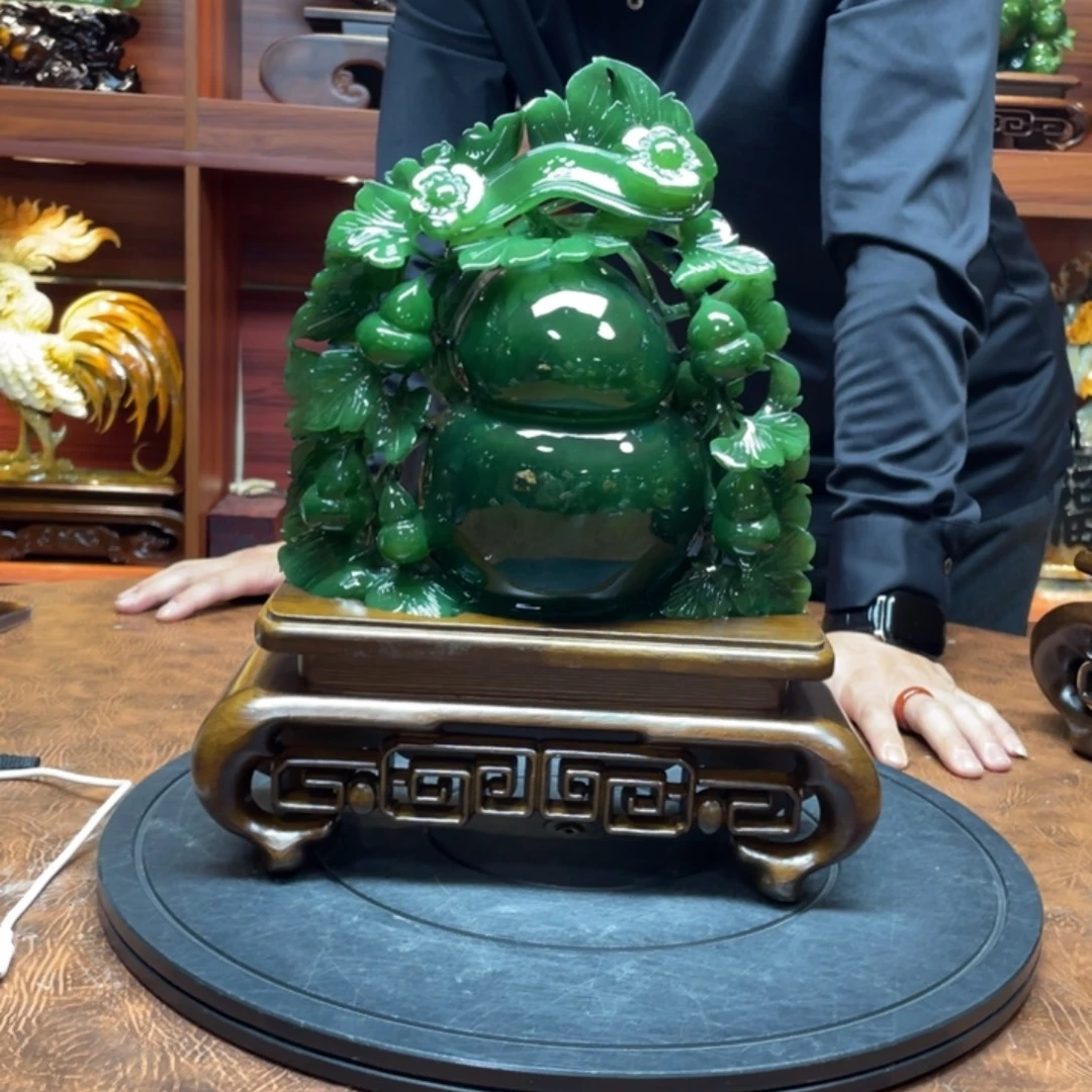 用***2玉手工雕刻岫玉摆件