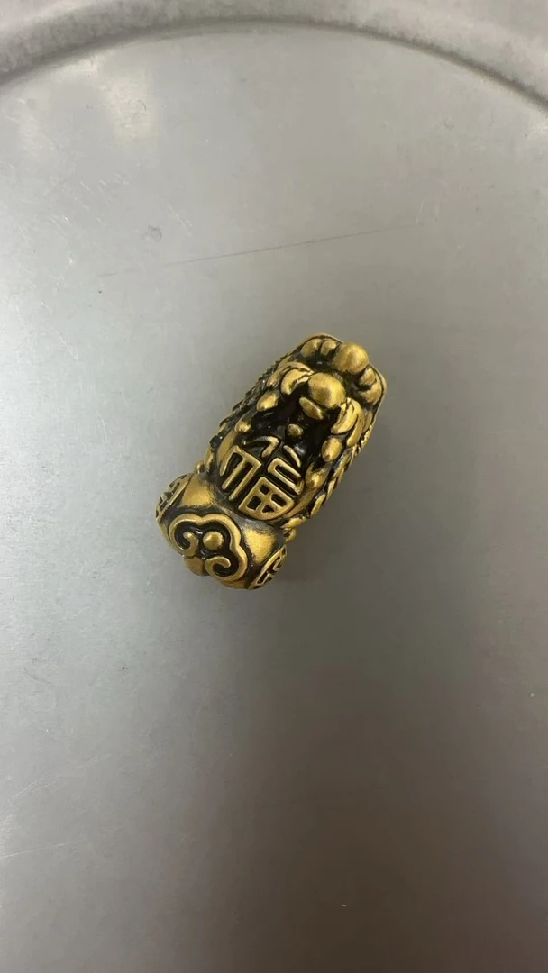 2.34克足金999貔貅一只