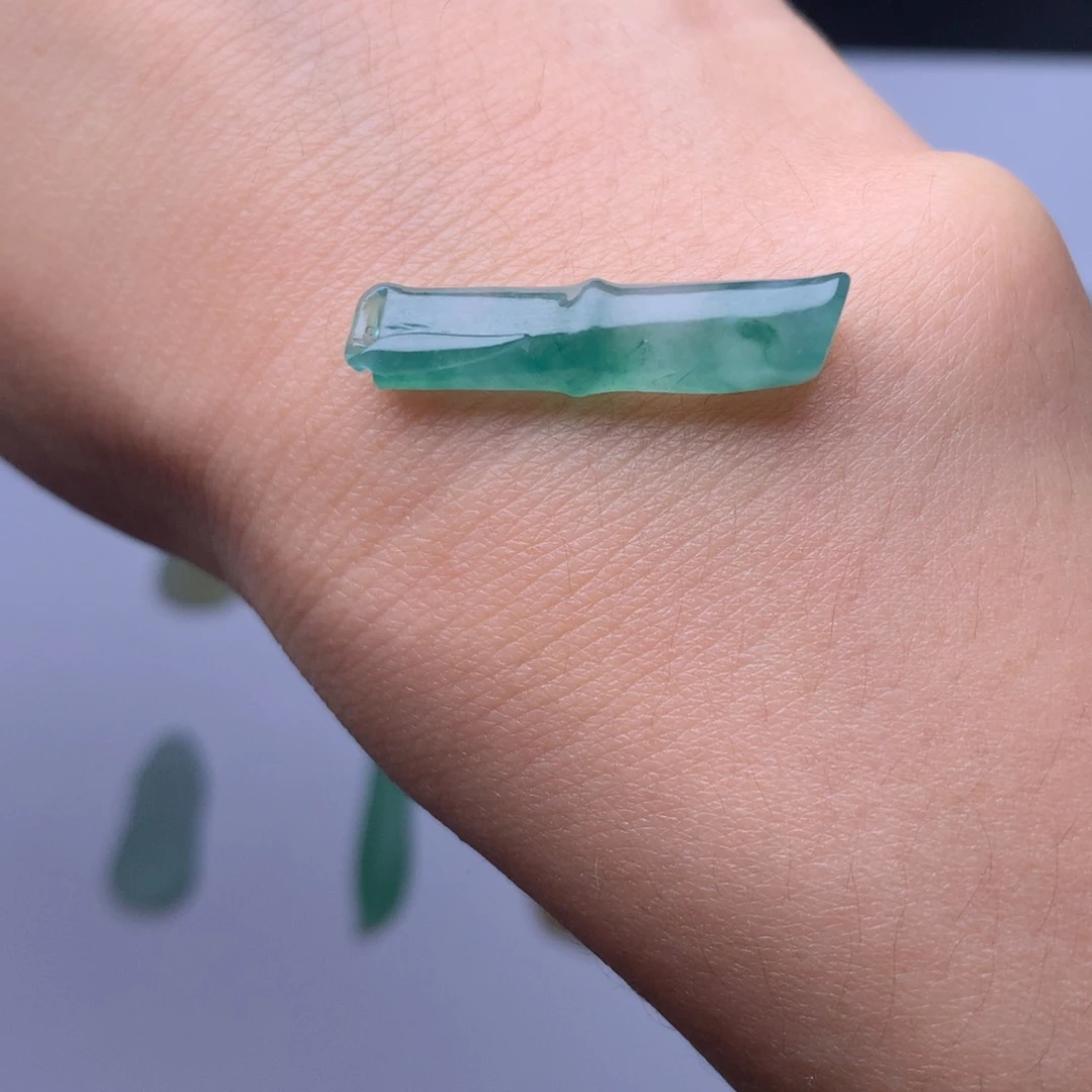 定制翡翠未镶嵌缅甸翡翠A货竹节