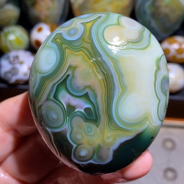未镶嵌玛瑙/玉髓珠宝半成品128
