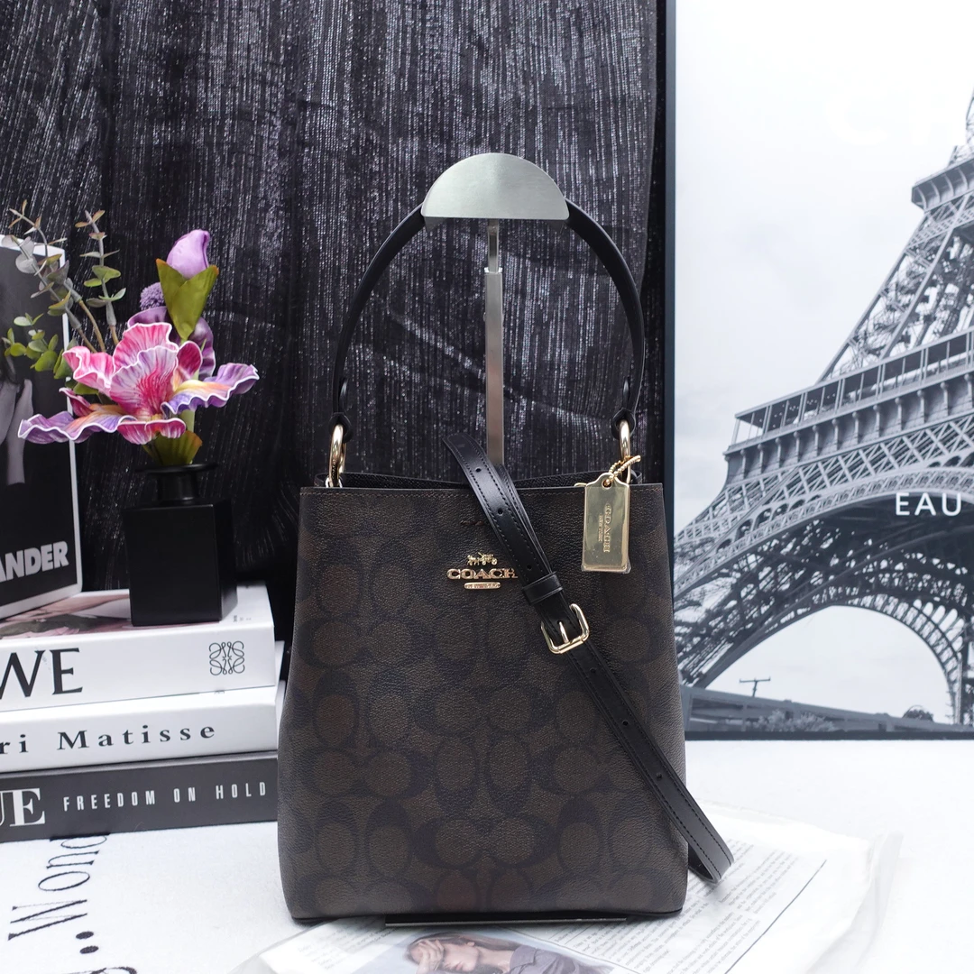 95新 COACH/蔻驰 单肩包/T10171221