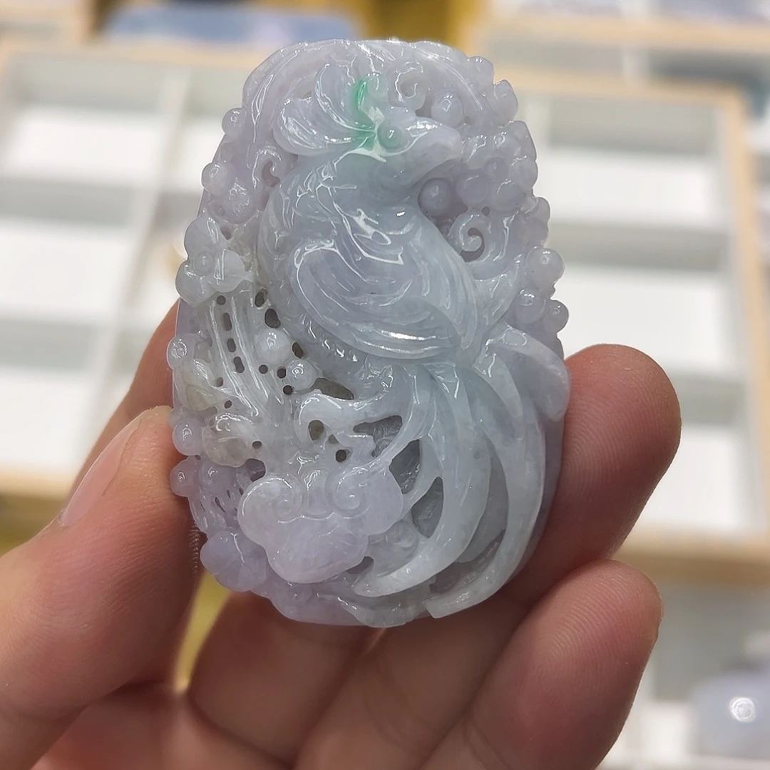 颈饰未镶嵌翡翠挂件