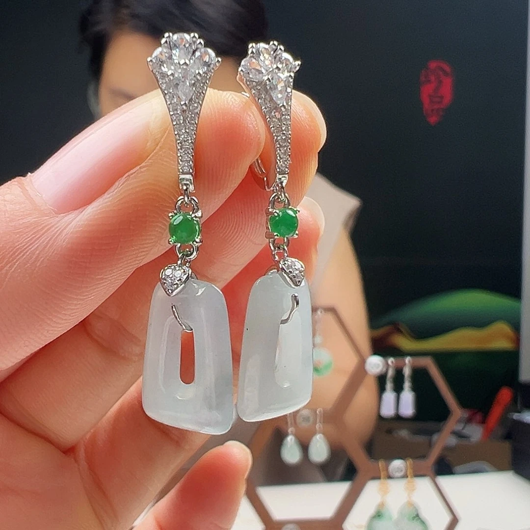 银S925镶嵌翡翠耳饰好**满