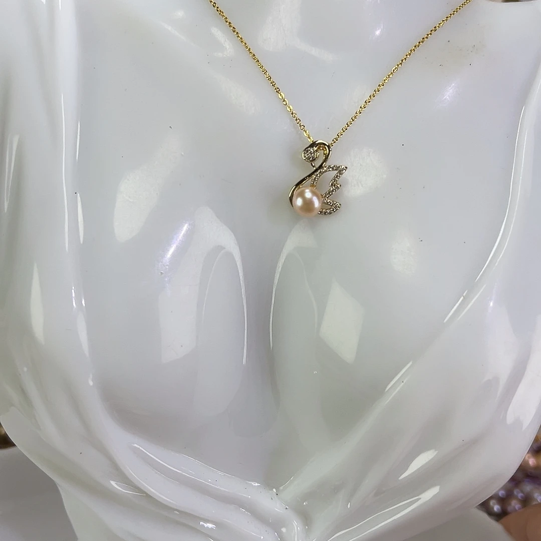 钛钢手绳淡水珍珠