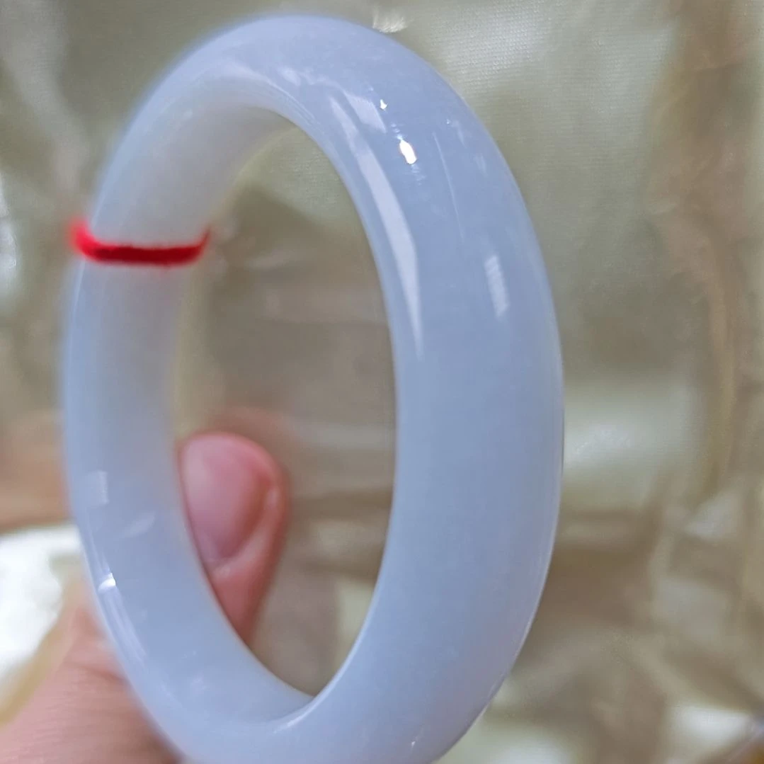 颈饰未镶嵌翡翠一