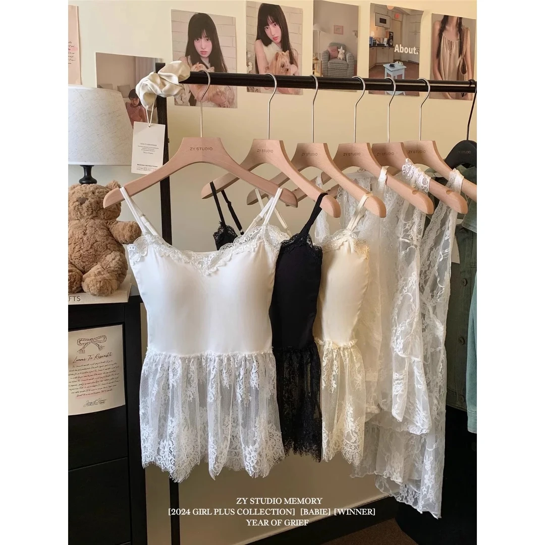 甜辣妹蕾丝吊带背心早春修身显瘦美背