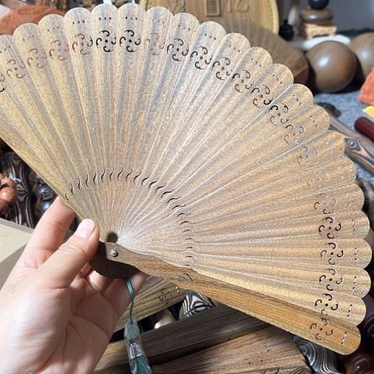 书***零木绿檀扇子一把豆豆豆豆