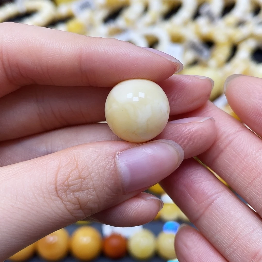 未镶嵌蜜蜡裸石沁色圆珠16.3mm