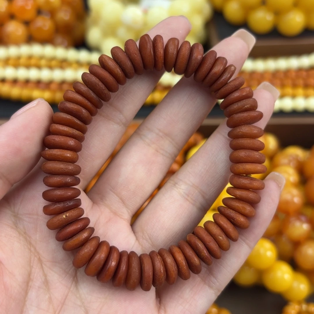 未镶嵌颈饰琥珀蜜蜡