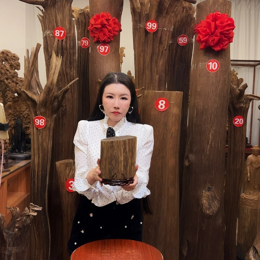 沉香沉香碎屑沉香原材料