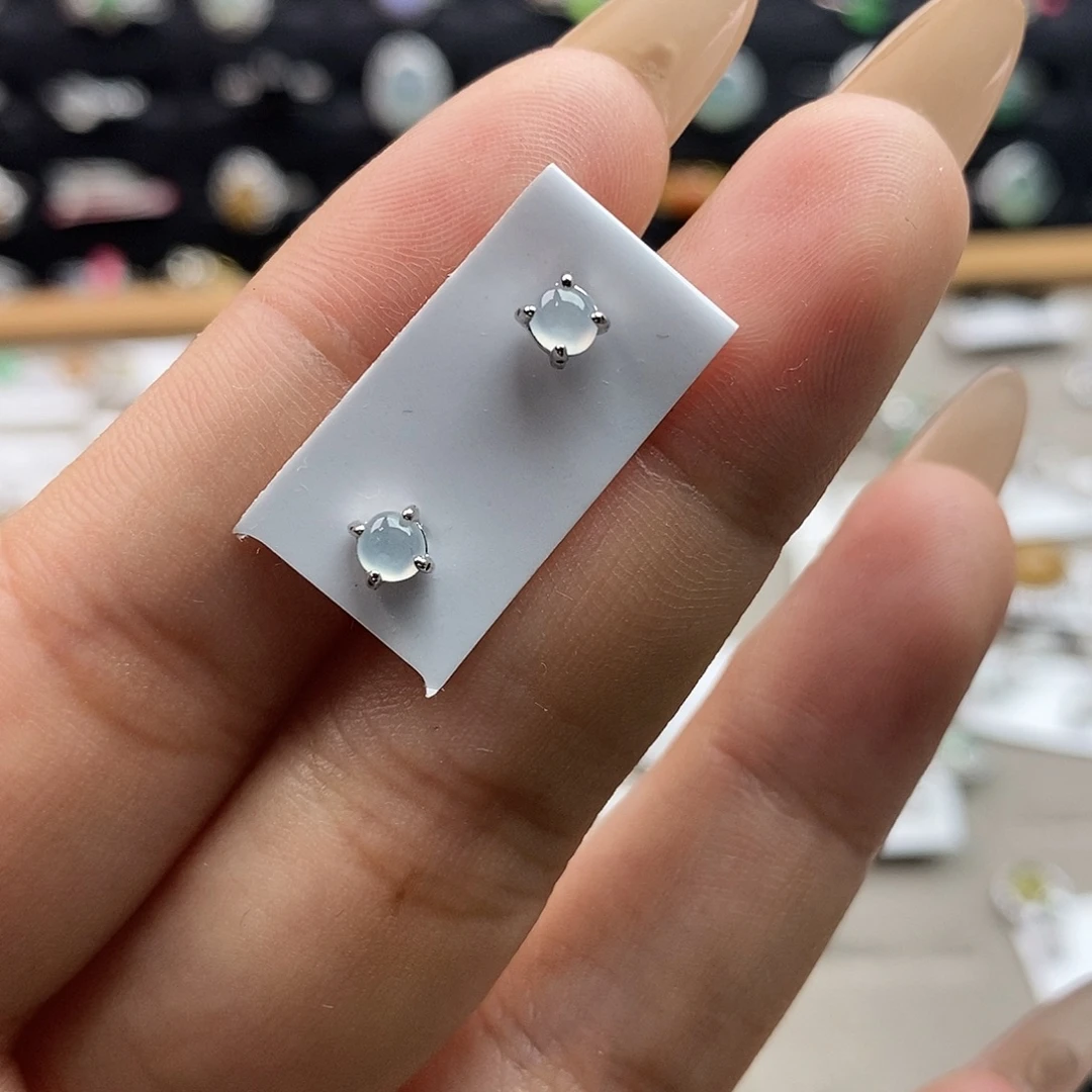 翡翠未镶嵌戒指翡翠