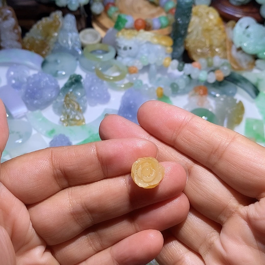 未镶嵌定制翡翠花