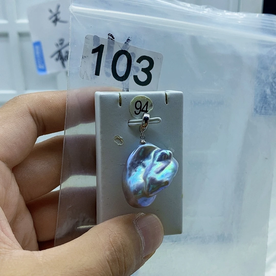 淡水珍珠合金颈饰
