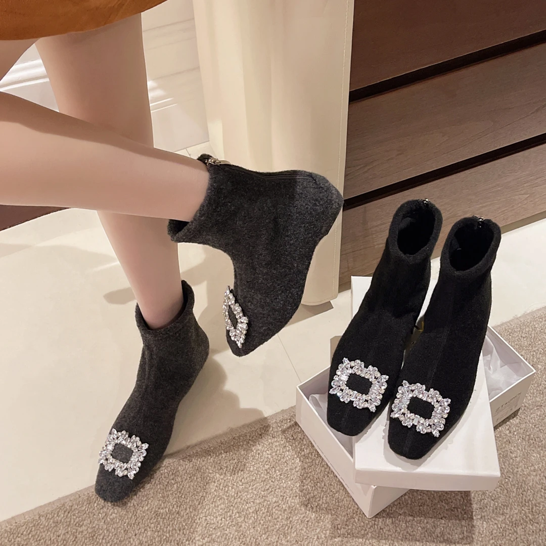 黑色复古方头粗跟内增高短靴女2025新款秋冬配裙子瘦瘦弹力袜靴子