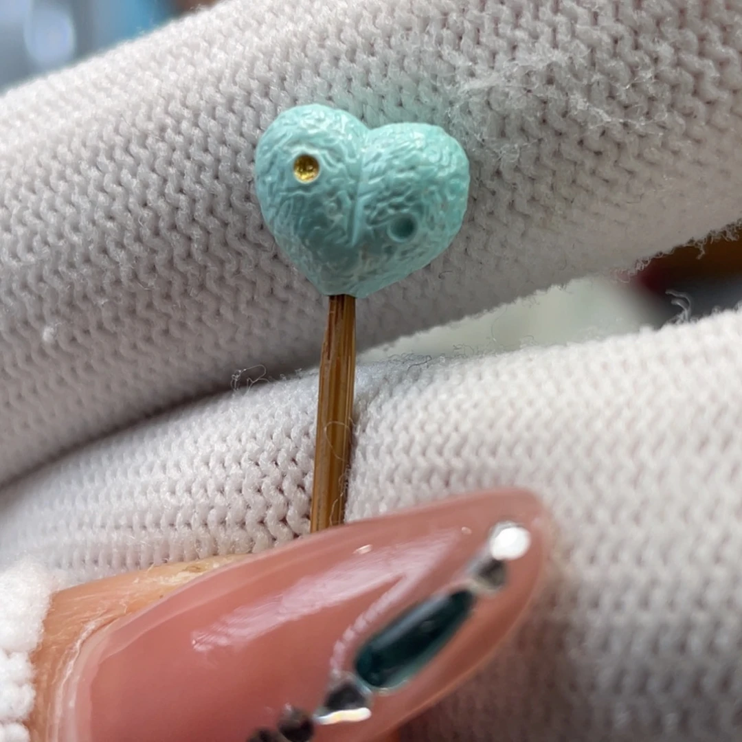 绿松石未镶嵌挂件